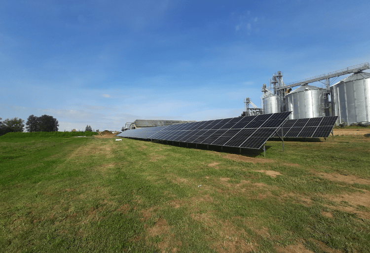 Kovo 6 d. juridiniai asmenys galės teikti paraiškas saulės elektrinėms iki 500 kW įsirengti
